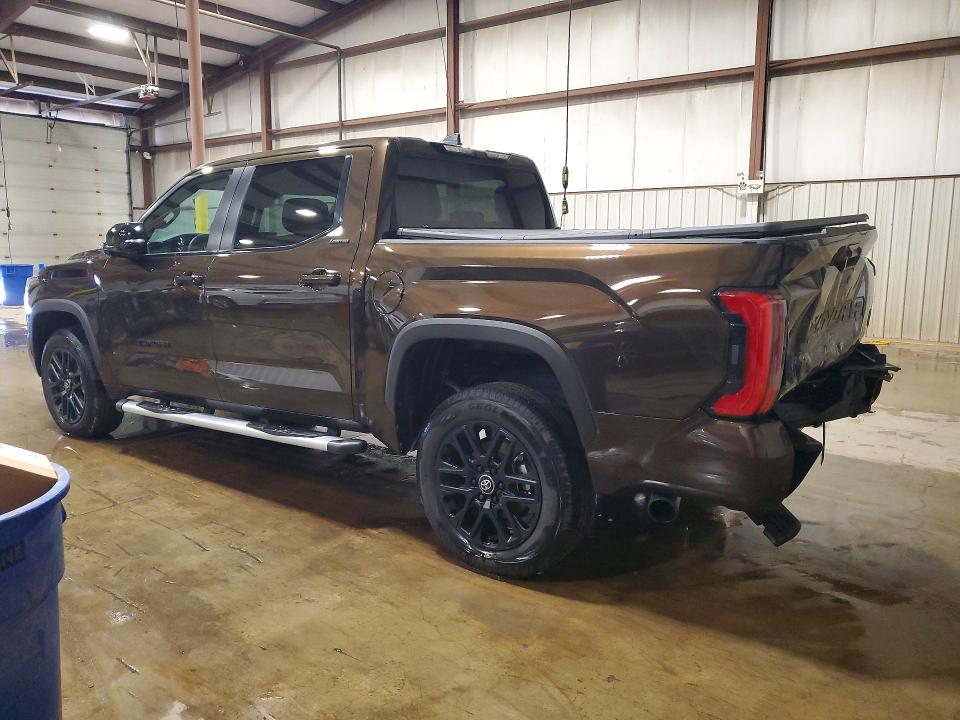 2025 Toyota Tundra VIN 5TFWA5DB6SX299617 COPART salvage auction — REAR END, Salvage Title, sold $5,500 on 2026-07-21 (photo 2)