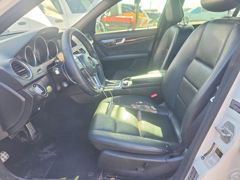 2014 Mercedes-benz C-klasse VIN WDDGF4HB4ER314561 COPART salvage auction — NORMAL WEAR, Fl - Certificate Of Title, sold $725 on 2026-07-09 (photo 7)