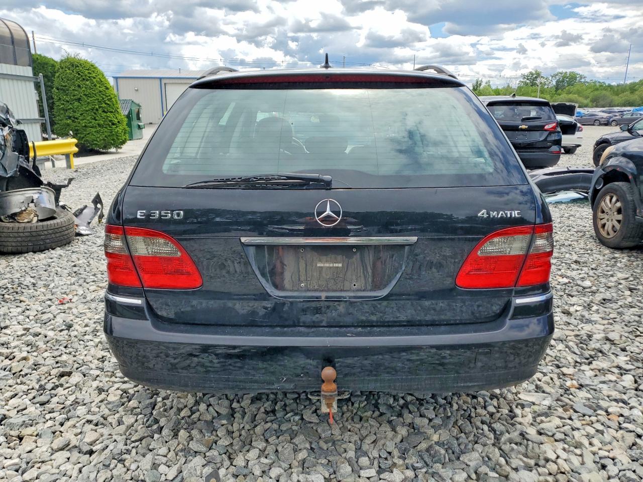 2009 Mercedes-Benz E-Class VIN WDBUH87X89B380216 COPART salvage auction — Front End, MA - CERT OF TITLE-RECONSTRCTD COLL, sold $425 on 2026-07-01 (photo 6)