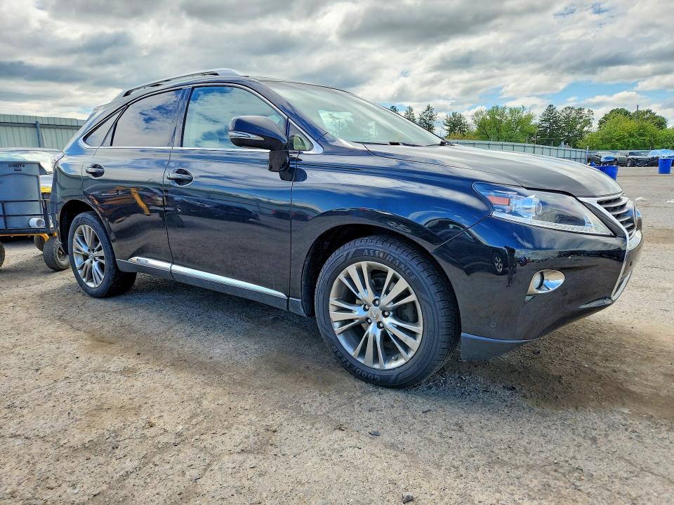 2013 Lexus Rx 450h VIN JTJBC1BAXD2451326 COPART salvage auction — NORMAL WEAR, Pa - Cert Of Title, sold $3,850 on 2026-07-02 (photo 4)