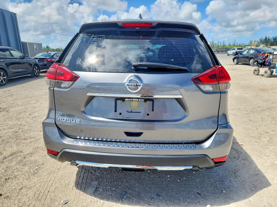 2018 Nissan Rogue VIN JN8AT2MT4JW461782 COPART salvage auction — SIDE, Fl - Cert Of Title Slvg Rebuildable, sold $2,850 on 2026-07-09 (photo 6)
