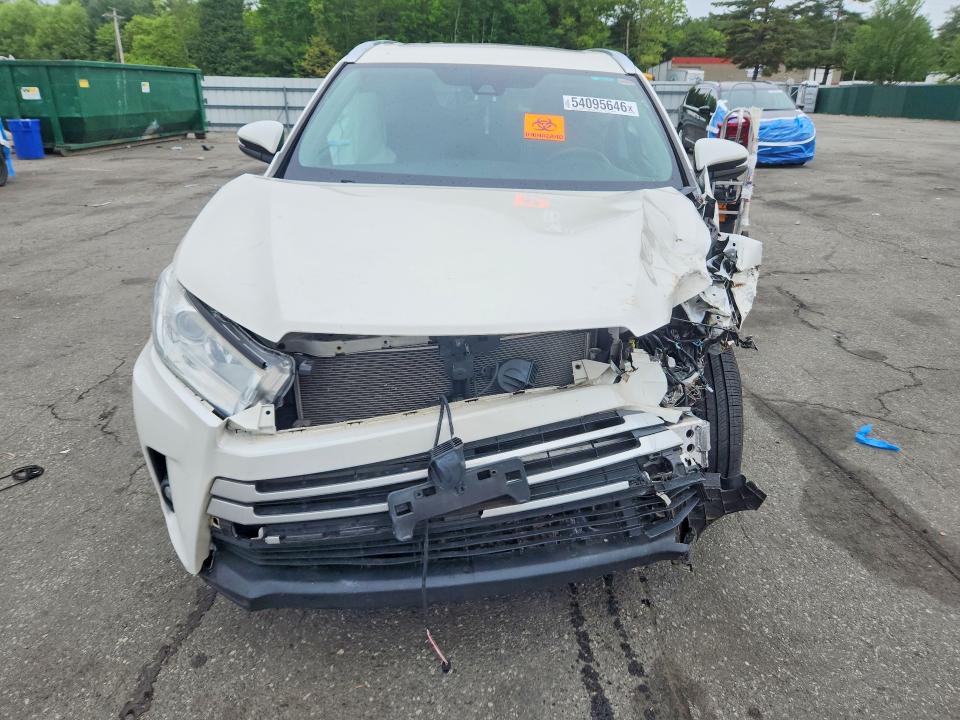 2019 Toyota Highlander VIN 5TDJZRFHXKS614548 COPART salvage auction — FRONT END, Ct - Cert Of Title-Salvage, sold $5,000 on 2026-07-14 (photo 5)