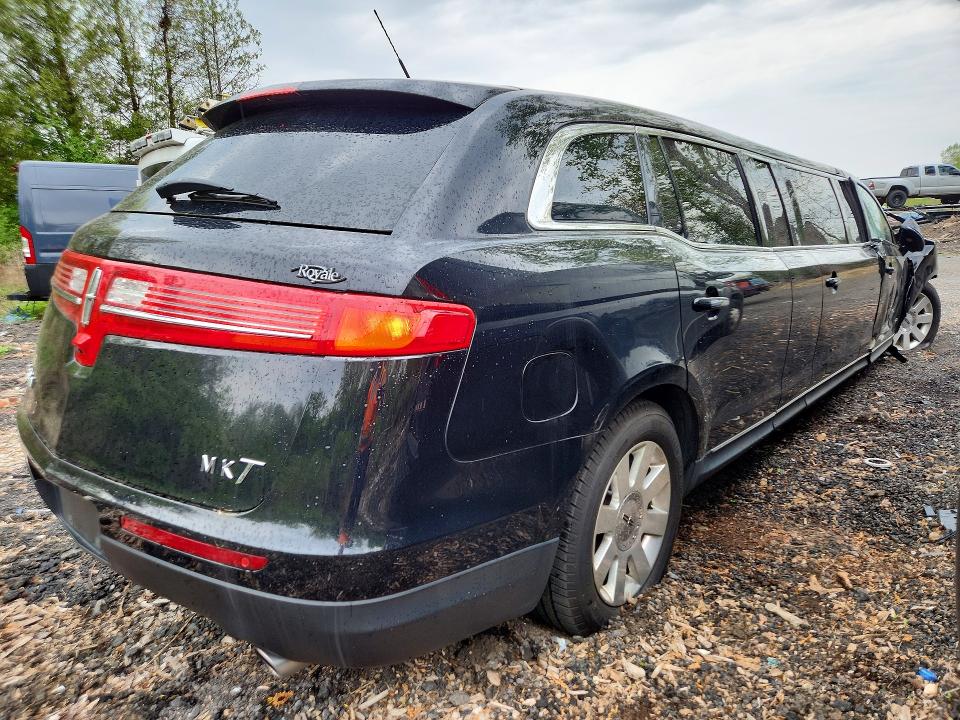 2019 Lincoln Mkt VIN 2L1MJ5LTXKBL01732 COPART salvage auction — FRONT END, Ct - Cert Of Title-Salvage, sold $900 on 2026-07-28 (photo 3)