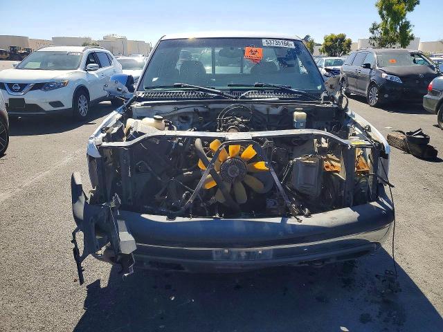 2000 Chevrolet Silverado VIN 1GCEK19TXYE130434 COPART salvage auction — VANDALISM, Ca - Salvage Certificate, sold $300 on 2026-07-29 (photo 5)