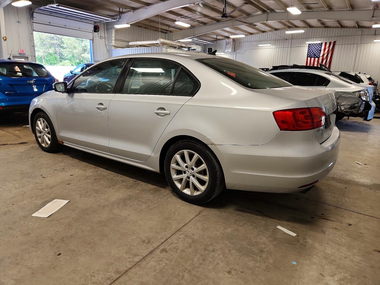 2012 Volkswagen Jetta VIN 3VWDP7AJ8CM301840 COPART salvage auction — Front End, MN - CERT OF TITLE-SALVAGE, sold $525 on 2026-07-09 (photo 2)