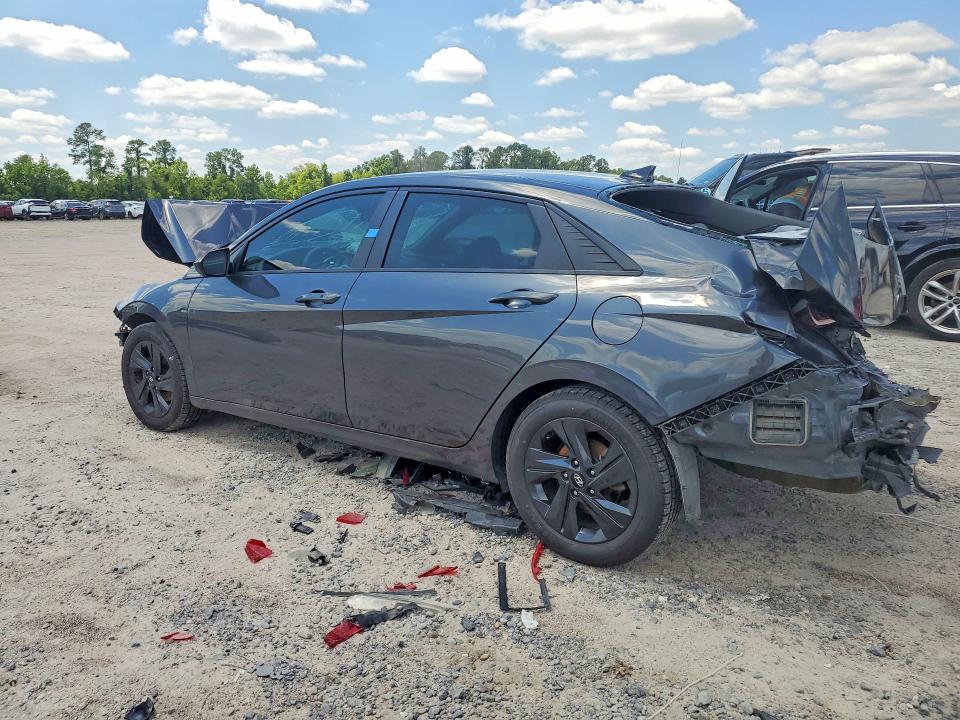 2021 Hyundai Elantra VIN 5NPLM4AG0MH004434 COPART salvage auction — REAR END, Tx - Salvage Vehicle Title, sold $975 on 2026-07-21 (photo 2)