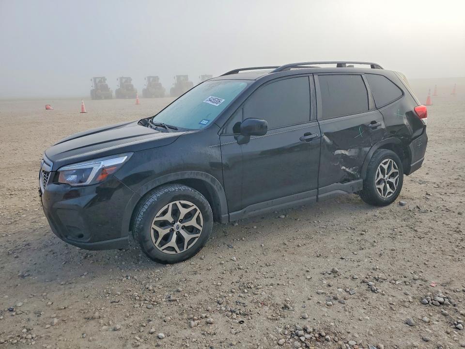 2021 Subaru Forester VIN JF2SKAJC9MH418762 — COPART salvage auction photo