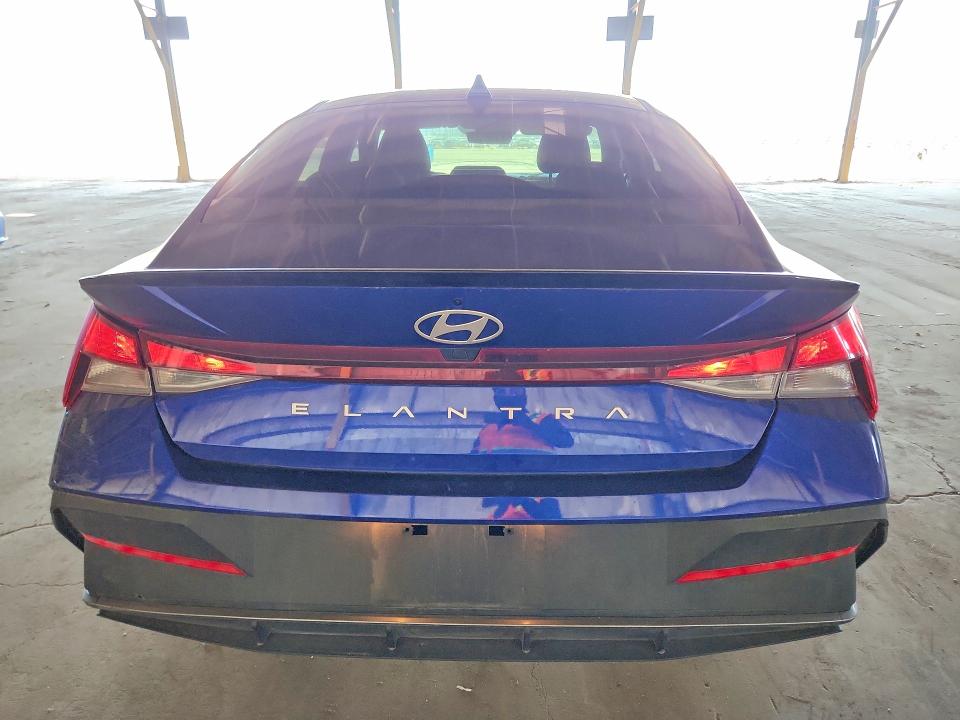 2025 Hyundai Elantra VIN KMHLM4DG6SU976484 COPART salvage auction — FRONT END, AZ - CERT OF TITLE - SALVAGE, sold $300 on 2026-07-22 (photo 6)