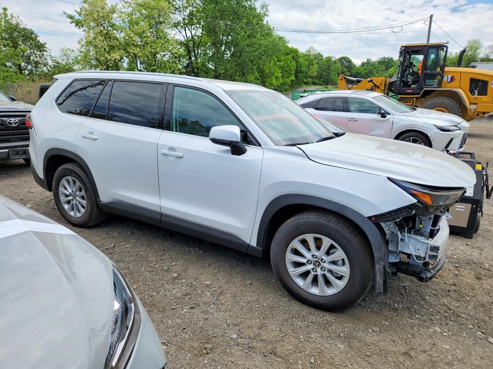 2026 Toyota Highlander VIN 5TDAAAB50TS107700 COPART salvage auction — FRONT END, Nj - Cert Of Title-Salvage, sold $25,250 on 2026-07-07 (photo 4)