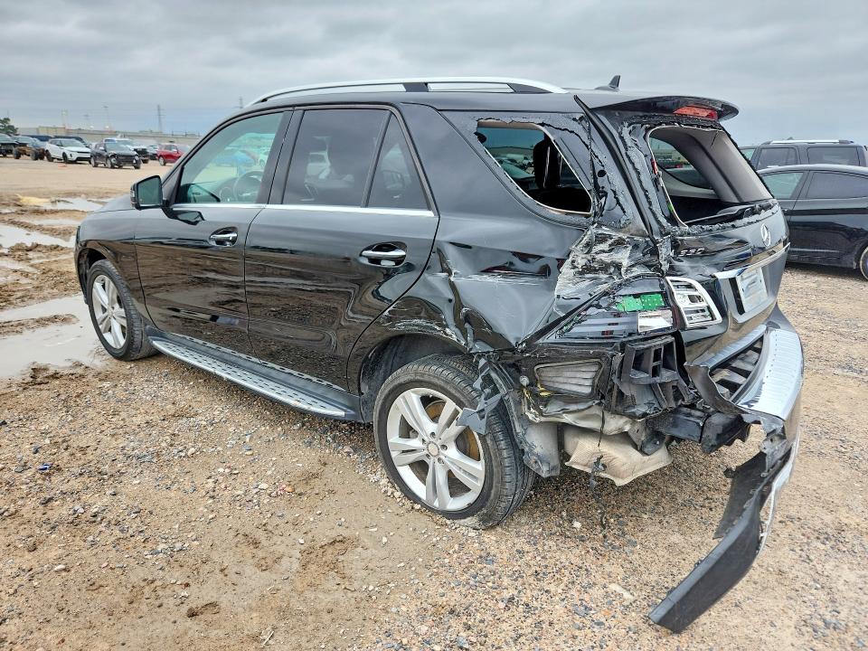 2013 Mercedes-benz VIN 4JGDA5JB8DA203760 COPART salvage auction — REAR END, Tx - Salvage Vehicle Title, sold $3,950 on 2026-07-10 (photo 2)