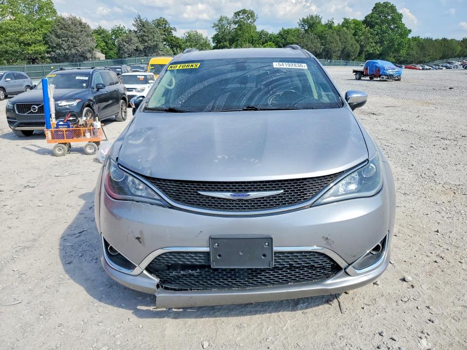 2020 Chrysler Pacifica VIN 2C4RC1BG5LR279681 COPART salvage auction — FRONT END, Tn - Certificate Of Title, sold $6,100 on 2026-07-09 (photo 5)