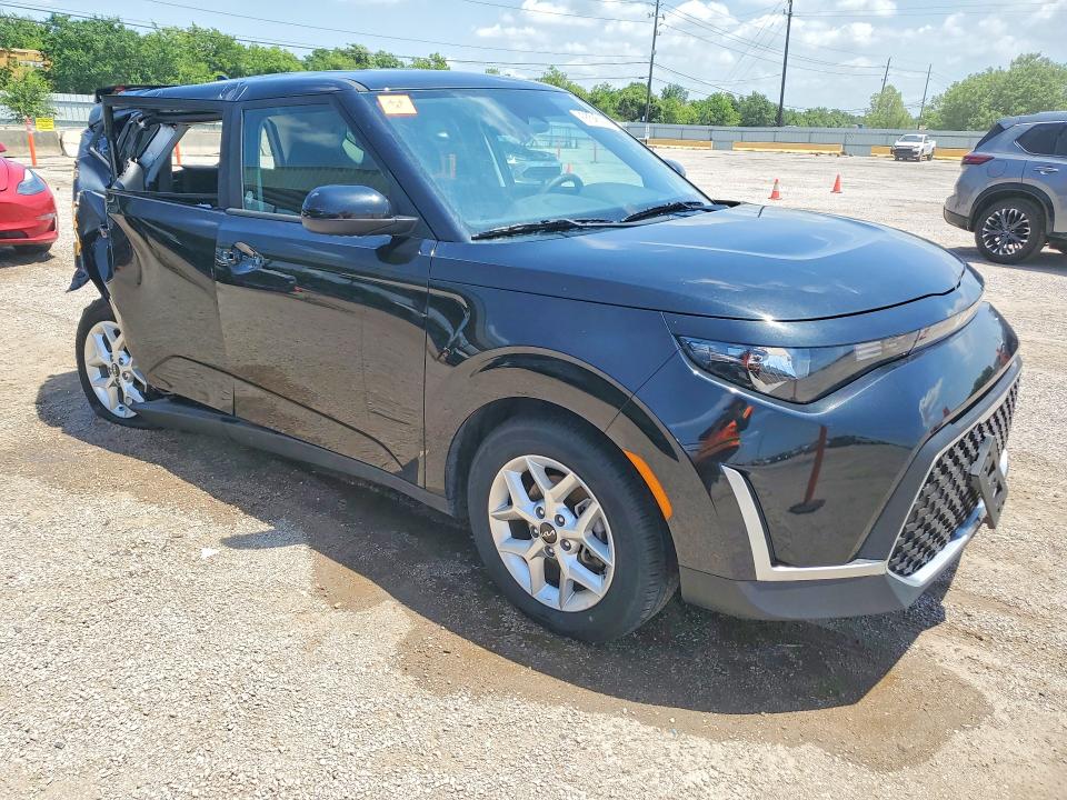 2025 Kia Soul VIN KNDJ23AU1S7957927 COPART salvage auction — REAR END, Tx - Nonrepairable Title, sold $2,050 on 2026-07-06 (photo 4)