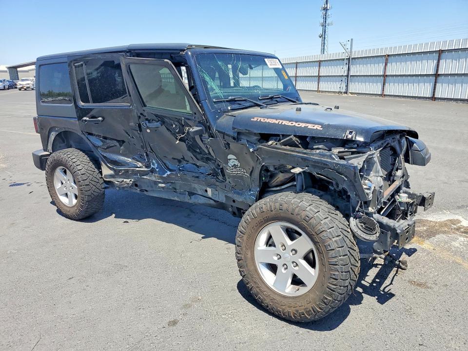 2014 Jeep VIN 1C4HJWDG4EL250096 COPART salvage auction — SIDE, CA - SALVAGE CERTIFICATE, sold $3,150 on 2026-07-02 (photo 4)