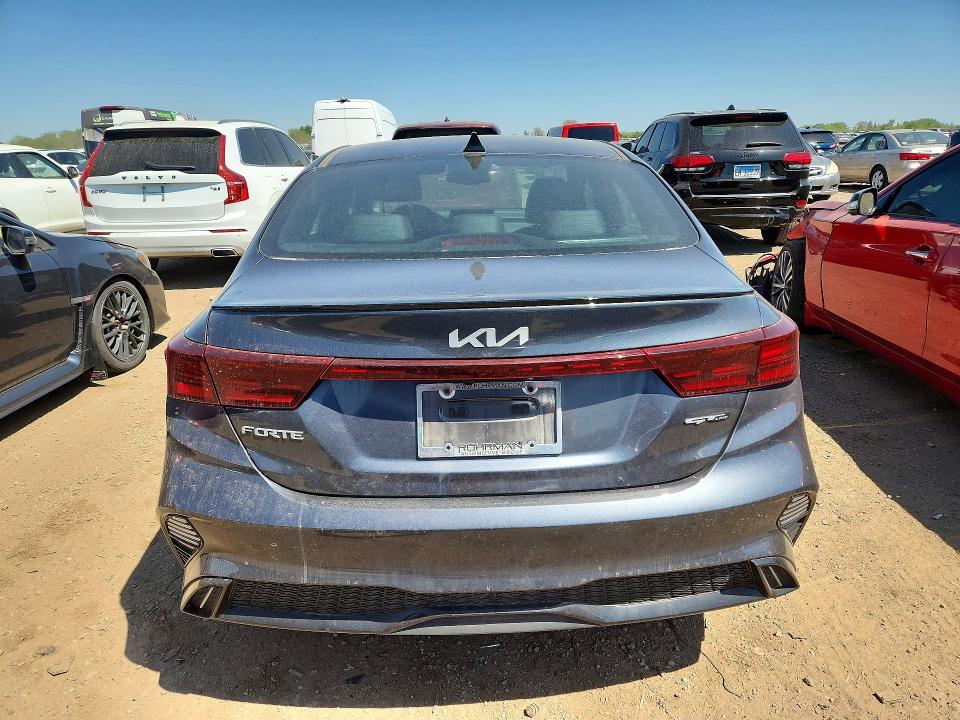 2024 Kia VIN 3KPF54AD2RE790006 COPART salvage auction — FRONT END, Wv - Salvage Certificate, sold $8,200 on 2026-07-09 (photo 6)