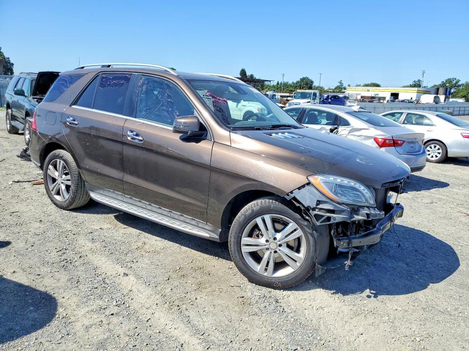 2014 Mercedes-benz VIN 4JGDA5JB2EA340372 COPART salvage auction — FRONT END, Id - Salvage Certificate Of Title, sold $5,400 on 2026-07-02 (photo 4)