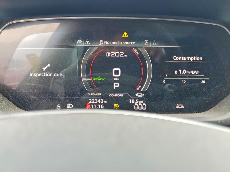 2024 Audi E-tron gt VIN WAUFJBFW9R7001485 COPART salvage auction — FRONT END, Tx - Salvage Vehicle Title, sold $22,300 on 2026-07-10 (photo 9)