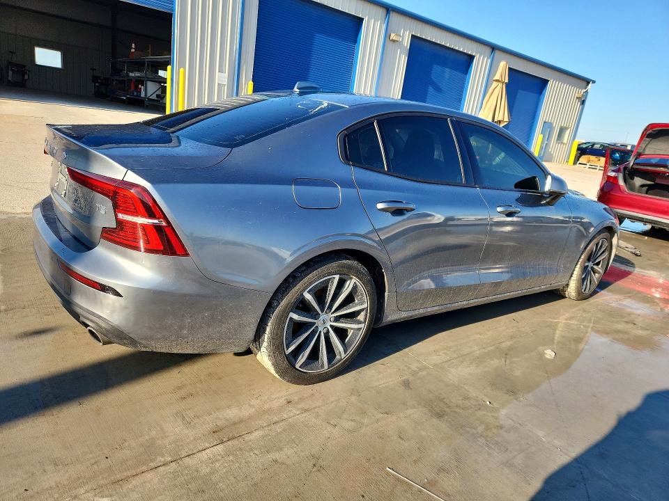 2021 Volvo S60 VIN 7JR102FK4MG096576 COPART salvage auction — WATER/FLOOD, Tx - Nonrepairable Title-Flood, sold $350 on 2026-07-28 (photo 3)