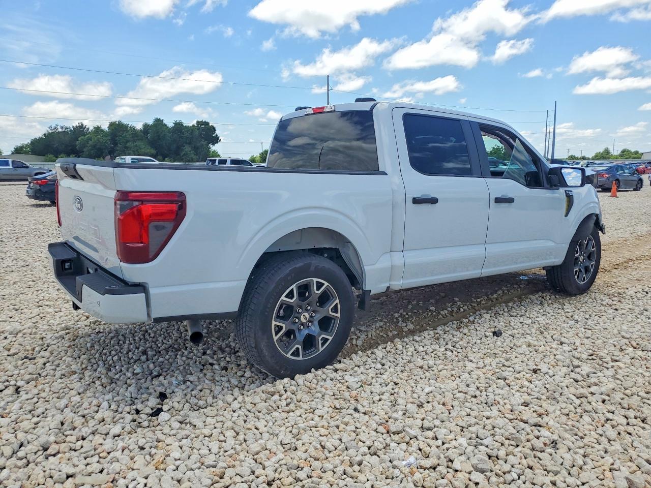 2025 Ford F-150 Lightning VIN 1FTEW2KPXSKD02011 COPART salvage auction — Front End, TX - SALVAGE VEHICLE TITLE, sold $13,100 on 2026-07-09 (photo 3)