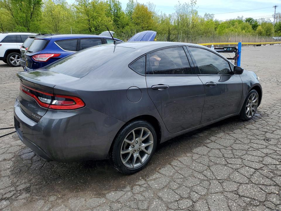 2015 Dodge Dart VIN 1C3CDFBB0FD116565 COPART salvage auction — MINOR DENT/SCRATCHES, Mi - Dealer Only Clean Title (P), sold $725 on 2026-07-02 (photo 3)