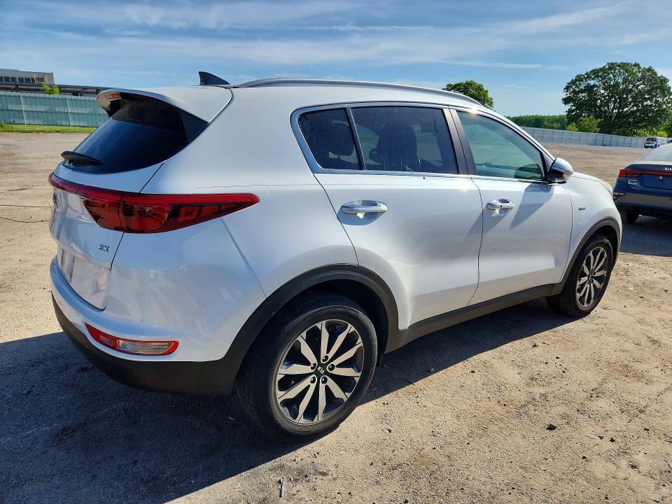 2017 Kia Sportage VIN KNDPNCAC0H7150140 COPART salvage auction — FRONT END, Wi - Junked Vehicle Bill Of Sale, sold $3,300 on 2026-07-14 (photo 3)