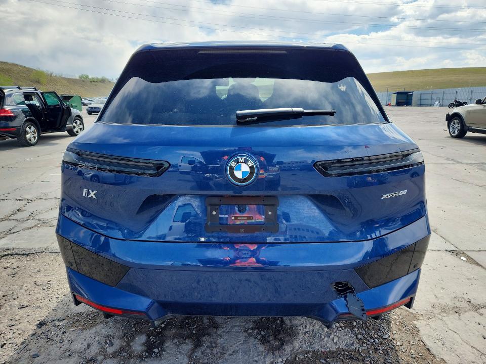 2025 BMW Ix VIN WB523CF08SCU58827 COPART salvage auction — FRONT END, CO - SALVAGE TITLE, sold $22,800 on 2026-07-27 (photo 6)