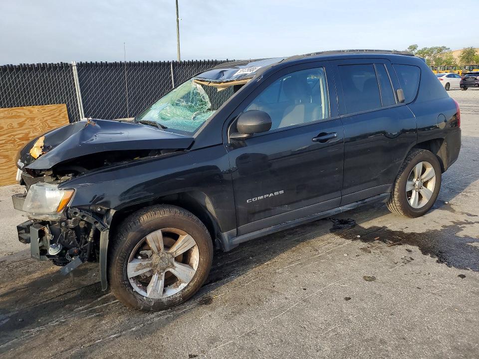 2017 Jeep VIN 1C4NJDBB4HD129422 COPART salvage auction — FRONT END, FL - CERT OF TITLE SLVG REBUILDABLE, sold $450 on 2026-07-02 (photo 1)