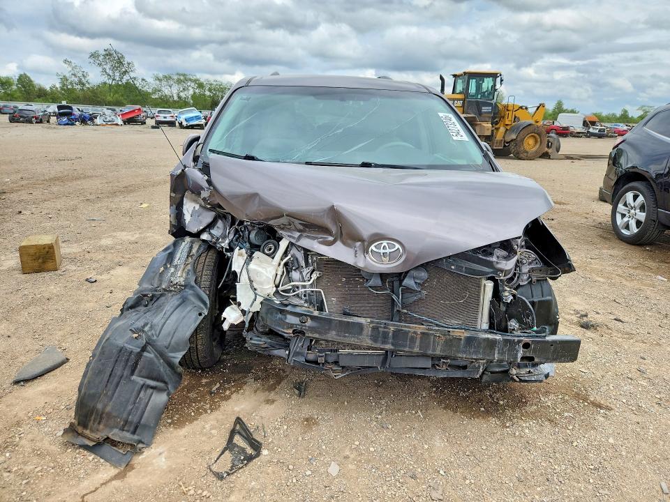 2012 Toyota Sienna VIN 5TDKK3DC2CS257199 COPART salvage auction — FRONT END, Il - Salvage Certificate, sold $1,050 on 2026-07-16 (photo 5)