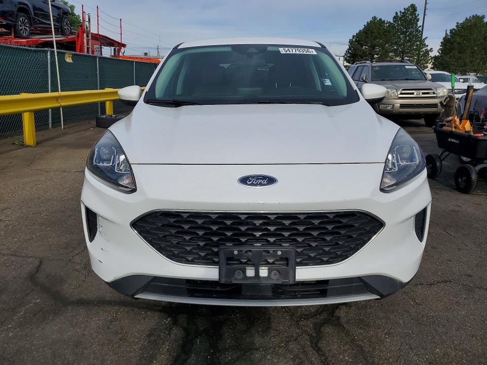 2021 Ford Escape VIN 1FMCU9BZ6MUA15064 COPART salvage auction — HAIL, Co - Certificate Of Title, sold $9,800 on 2026-07-09 (photo 5)