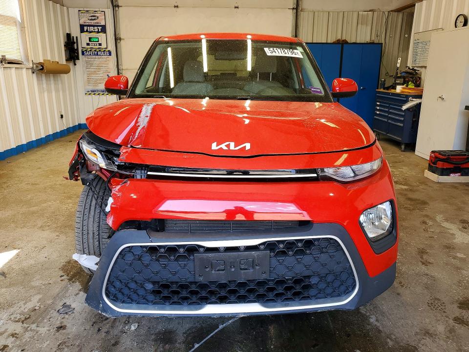 2022 Kia Soul VIN KNDJ23AU1N7152238 COPART salvage auction — FRONT END, Me - Cert Of Title-Salvage Collisio, sold $2,500 on 2026-07-09 (photo 5)