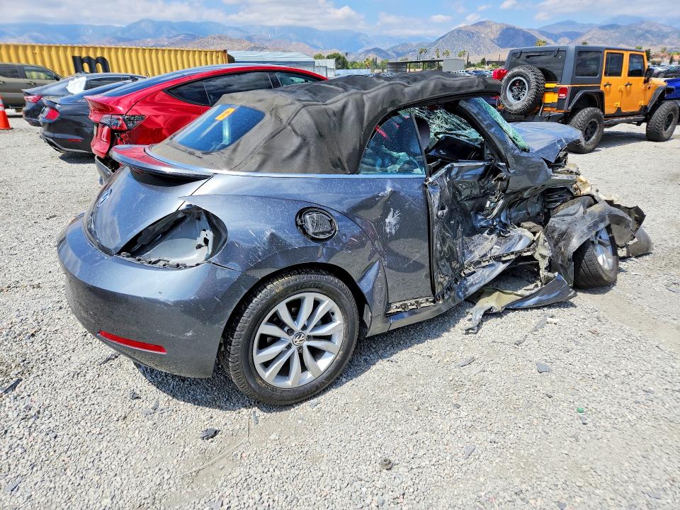 2015 Volkswagen Beetle VIN 3VW5A7ATXFM817094 COPART salvage auction — FRONT END, Salvage Title, sold $175 on 2026-07-22 (photo 3)