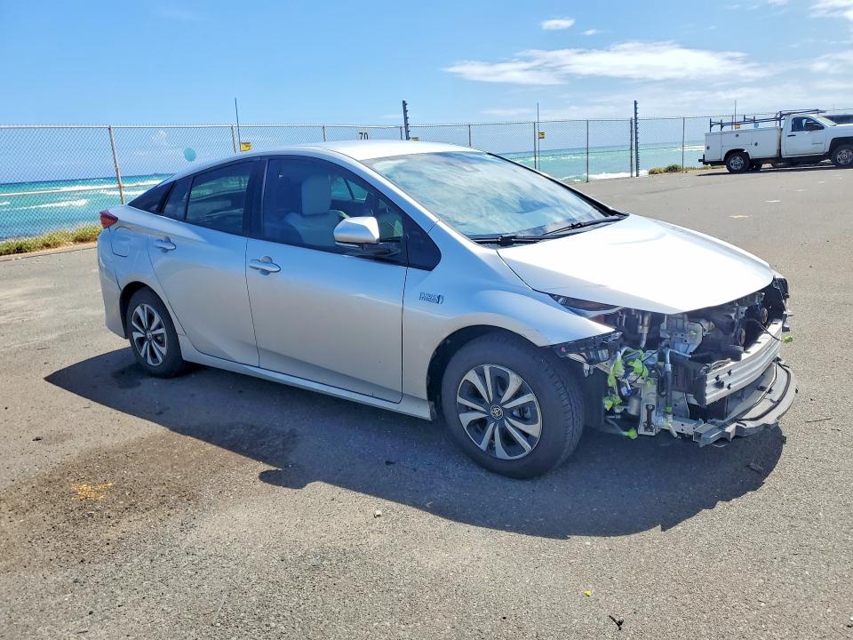 2017 Toyota Prius VIN JTDKARFP5H3044133 COPART salvage auction — FRONT END, Hi - Certificate Of Salvage, sold $2 on 2026-07-27 (photo 4)