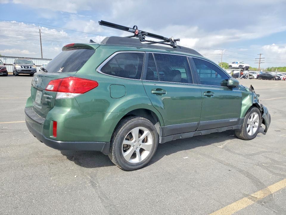 2013 Subaru Outback VIN 4S4BRDKC7D2266022 COPART salvage auction — FRONT END, ID - SALVAGE CERTIFICATE OF TITLE, sold $925 on 2026-07-02 (photo 3)