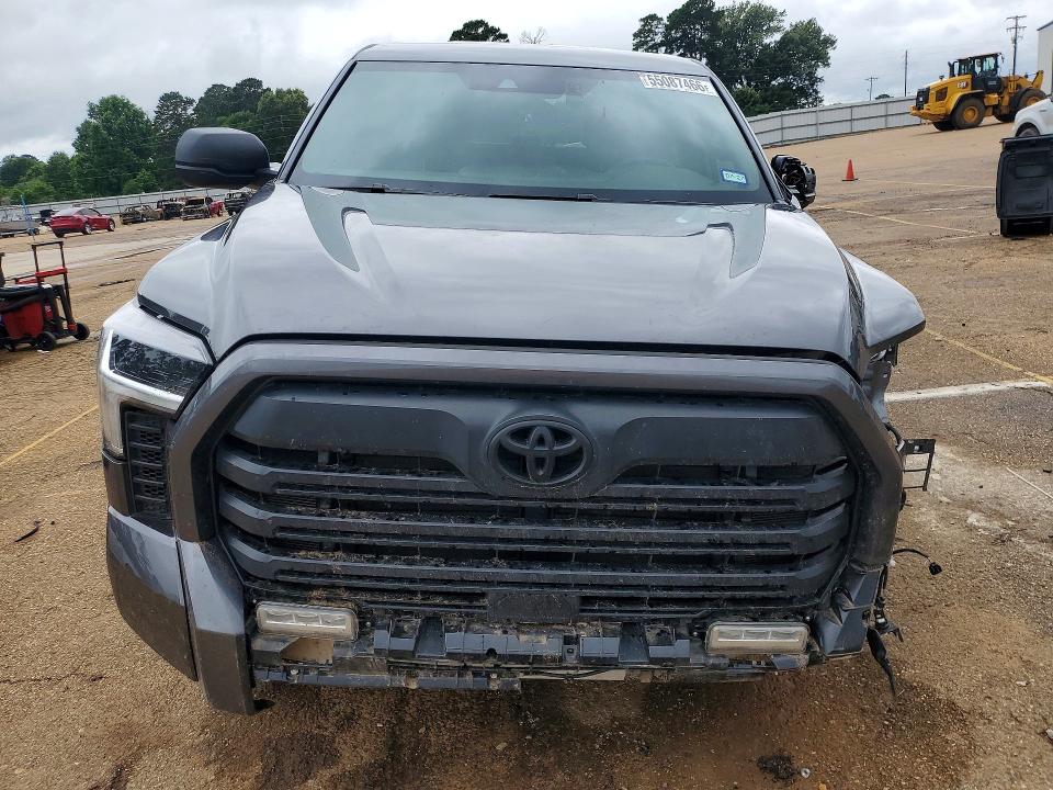 2025 Toyota Tundra VIN 5TFLA5DB8SX333382 COPART salvage auction — FRONT END, Tx - Salvage Vehicle Title, sold $15,700 on 2026-07-13 (photo 5)