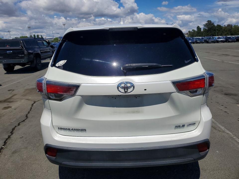 2015 Toyota Highlander VIN 5TDJKRFH8FS193522 COPART salvage auction — FRONT END, Ca - Salvage Certificate, sold $6,300 on 2026-07-06 (photo 6)