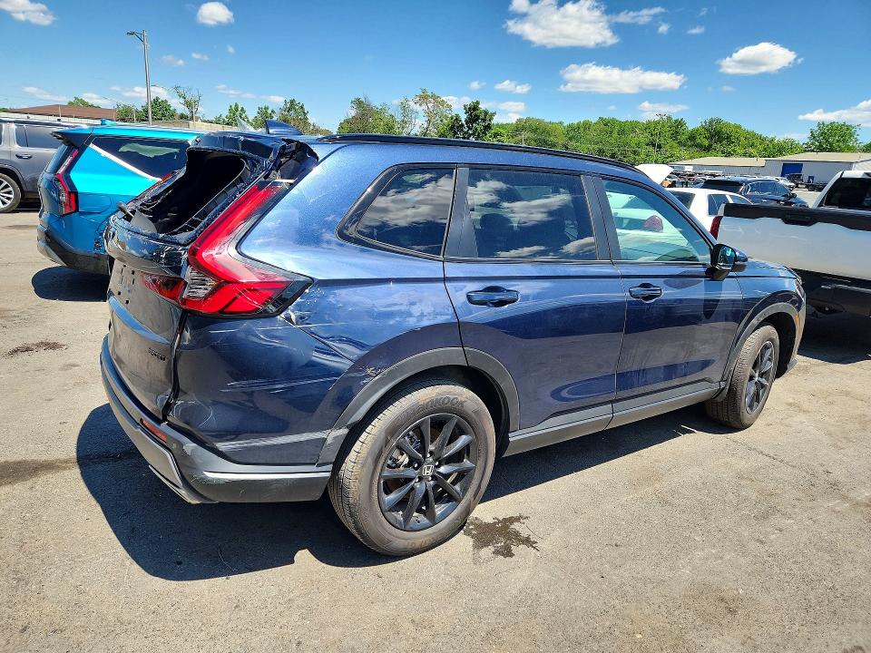 2026 Honda Cr-v VIN 7FARS6H8XTE030132 COPART salvage auction — ALL OVER, OH - CERT OF TITLE-SALVAGE, sold $1,100 on 2026-07-20 (photo 3)