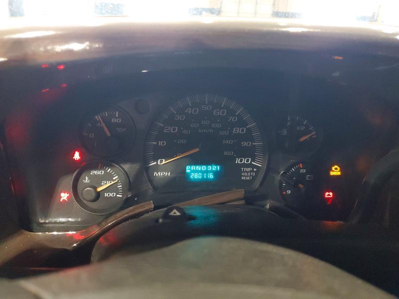 2005 Chevrolet Express VIN 1GBFG15T351267749 COPART salvage auction — REAR END, Mi - Certificate Of Title, sold $900 on 2026-07-03 (photo 9)