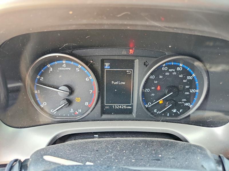 2018 Toyota Rav 4 VIN JTMZFREV1JJ166893 COPART salvage auction — FRONT END, Tx - Salvage Vehicle Title, sold $4,899 on 2026-07-26 (photo 9)
