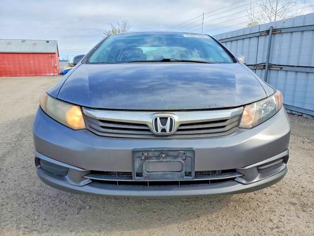 2012 Honda VIN 2HGFB2F55CH109820 COPART salvage auction — MINOR DENT/SCRATCHES, On - Permit No Brand - Unfit, sold $1,100 on 2026-07-03 (photo 5)