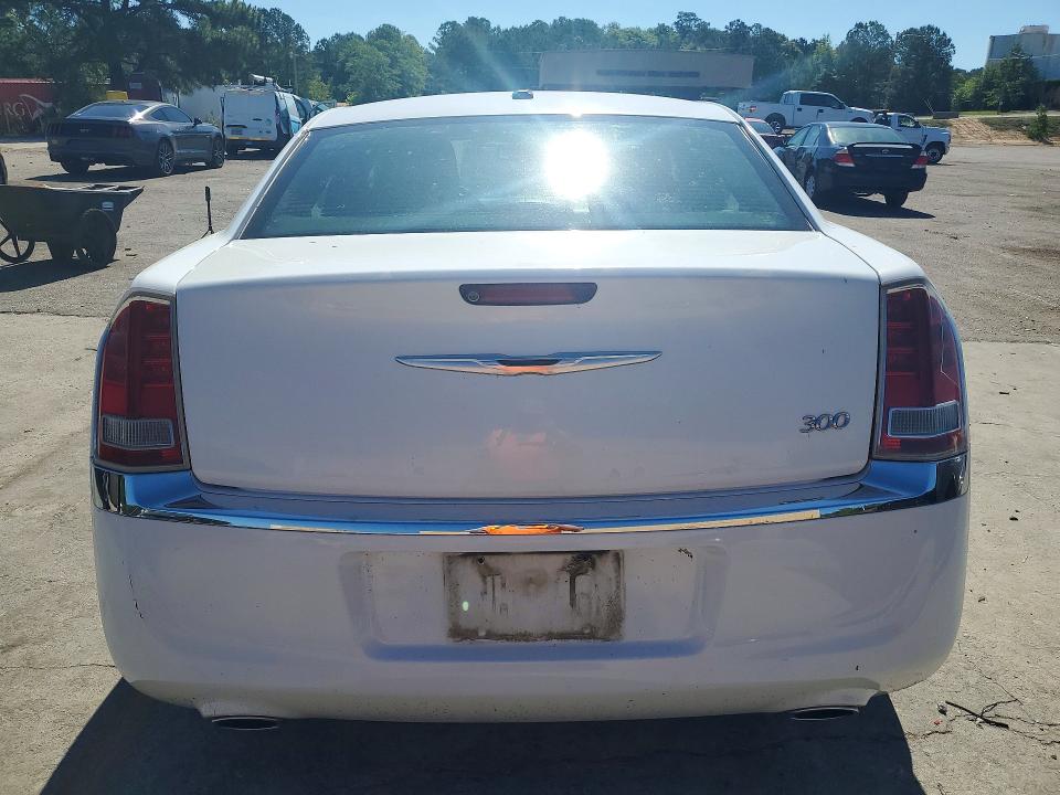 2013 Chrysler 300 VIN 2C3CCAAG8DH539994 COPART salvage auction — FRONT END, Sc - Certificate Of Title, sold $475 on 2026-07-06 (photo 6)