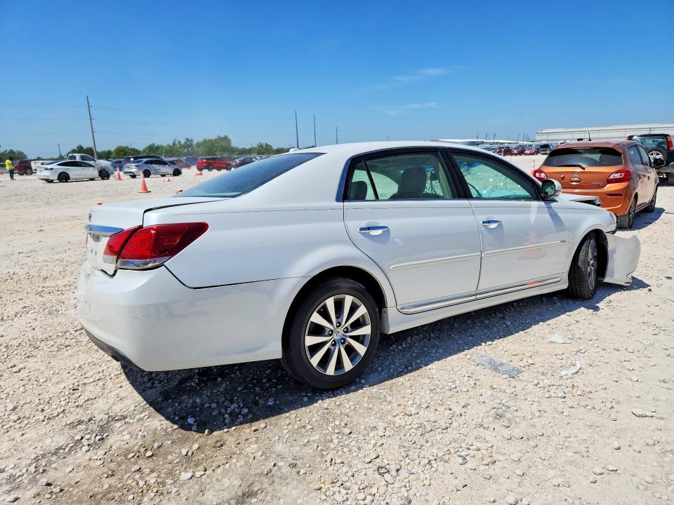 2011 Toyota Avalon VIN 4T1BK3DB0BU438850 COPART salvage auction — FRONT END, Tx - Salvage Vehicle Title, sold $725 on 2026-07-09 (photo 3)