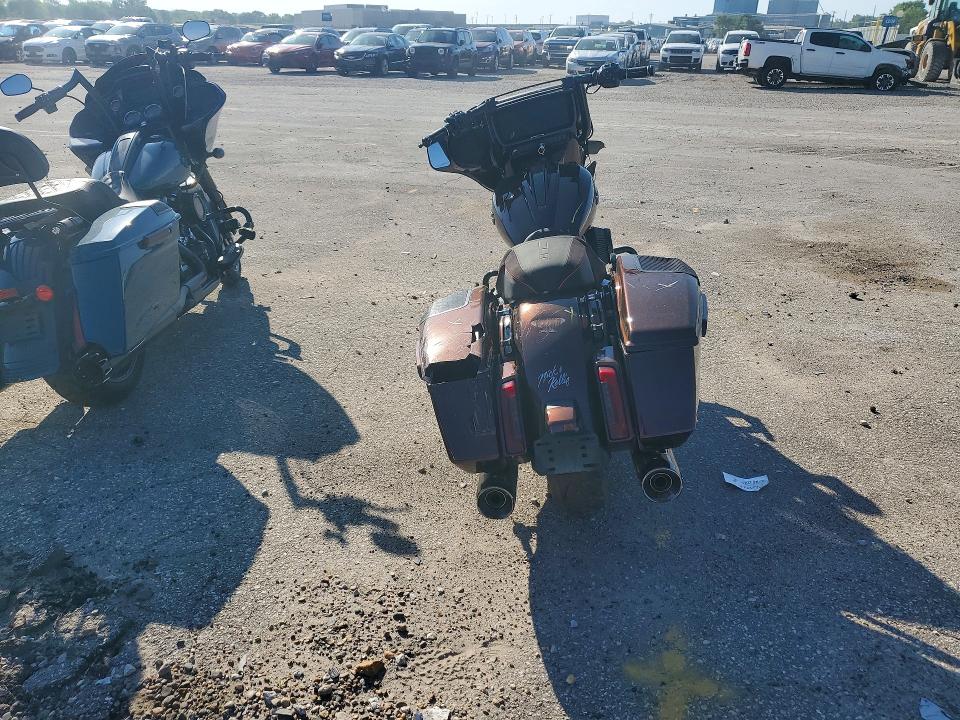 2024 Harley-davidson Electra glide VIN 1HD1PX619RB955971 COPART salvage auction — FRONT END, IA - CERT OF TITLE-SALVAGE TITLE, sold $13,300 on 2026-07-30 (photo 4)