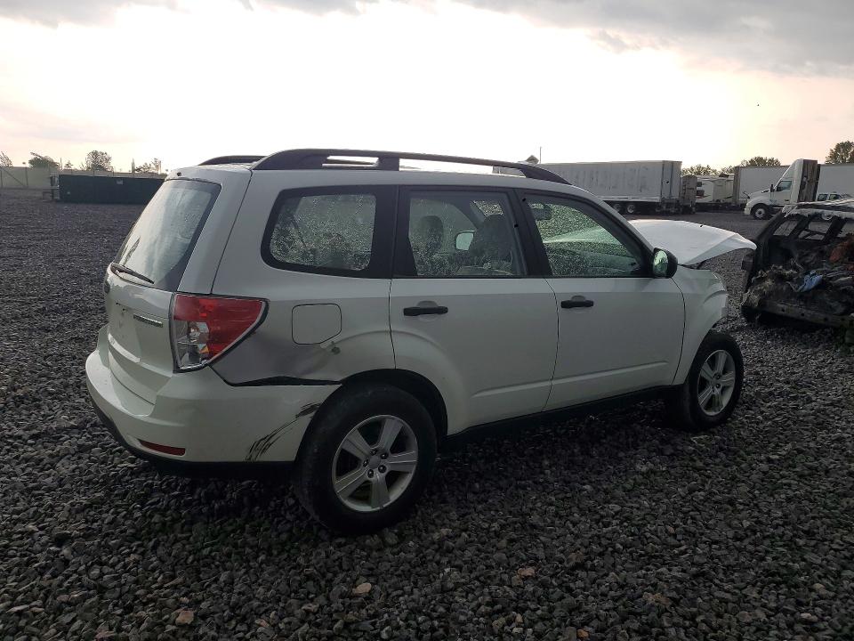 2010 Subaru Forester VIN JF2SH6BC5AH909562 COPART salvage auction — FRONT END, In - Cert Of Title-Salvage Title, sold $30 on 2026-07-21 (photo 3)