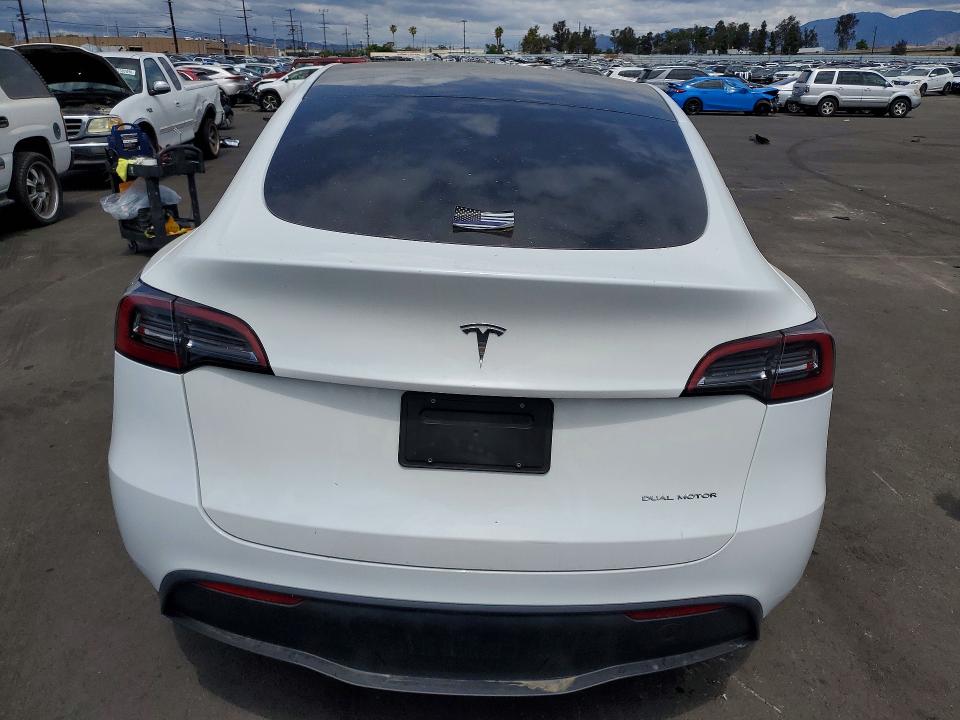 2023 Tesla Model y VIN 7SAYGDEE0PA071687 COPART salvage auction — FRONT END, Salvage Title, sold $12,200 on 2026-07-22 (photo 6)