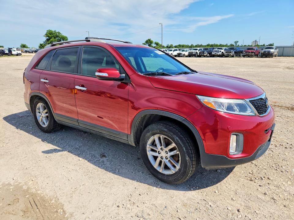 2015 Kia Sorento VIN 5XYKT4A63FG579529 COPART salvage auction — REAR END, Tx - Salvage Vehicle Title, sold $1,400 on 2026-07-08 (photo 4)