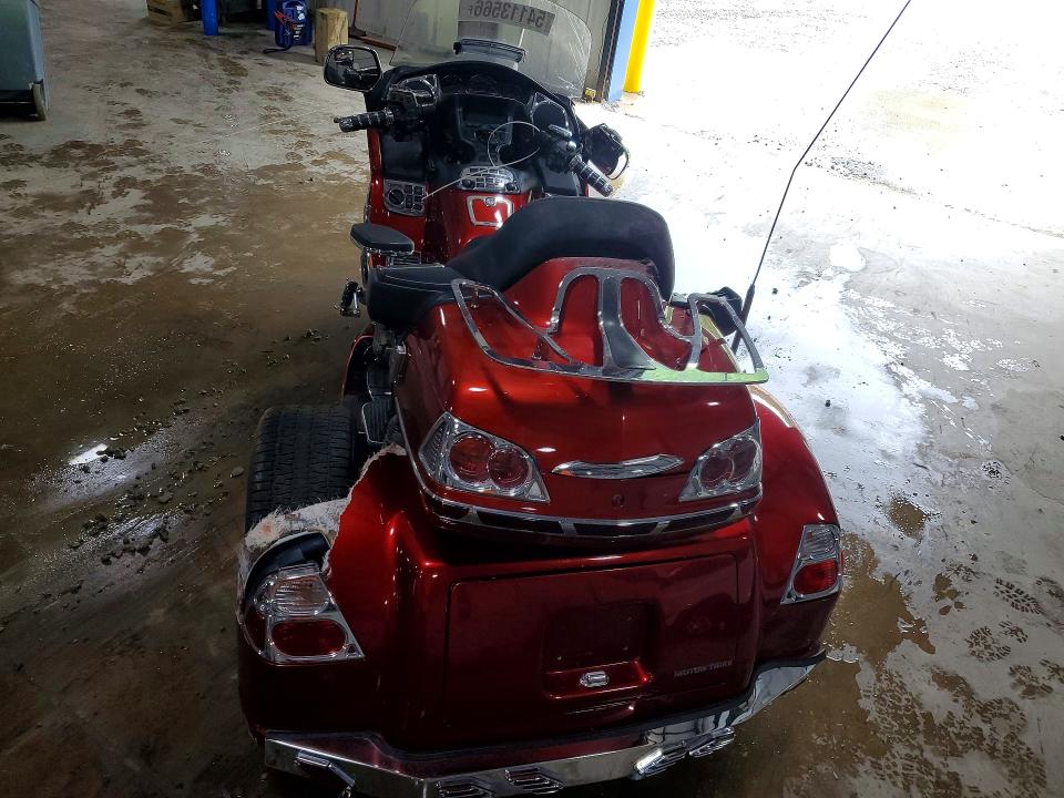 2008 Honda Gl1800 VIN 1HFSC47H48A707794 COPART salvage auction — ROLLOVER, Pa - Certificate Of Salvage, sold $2,650 on 2026-07-08 (photo 4)