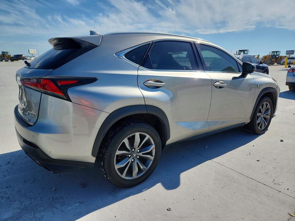 2018 Lexus VIN JTJYARBZ7J2095305 COPART salvage auction — FRONT END, Tx - Salvage Vehicle Title, sold $7,700 on 2026-07-17 (photo 3)