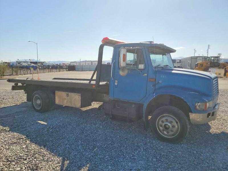 1998 International 4000 series VIN 1HTSCABM6WH562987 — COPART salvage auction photo