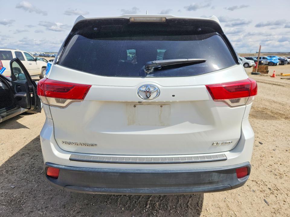 2017 Toyota VIN 5TDBZRFHXHS419188 COPART salvage auction — FRONT END, AB - BOS - SALVAGE, sold $7,200 on 2026-07-02 (photo 6)