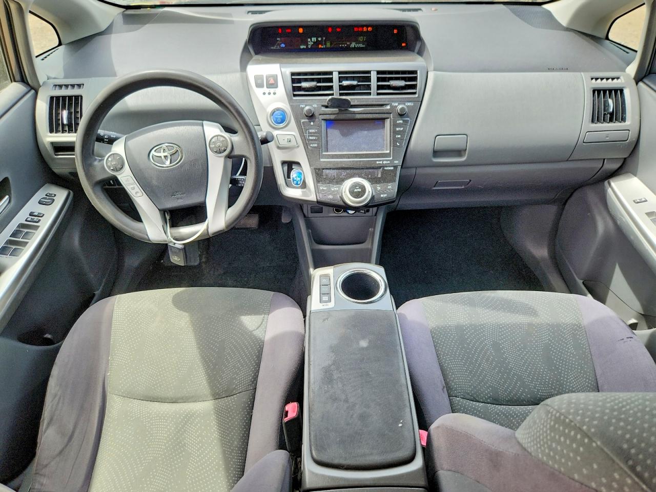 2013 Toyota Prius V VIN JTDZN3EU8D3243159 COPART salvage auction — Rear End, IL - SALVAGE CERTIFICATE, sold $1,200 on 2026-06-30 (photo 8)