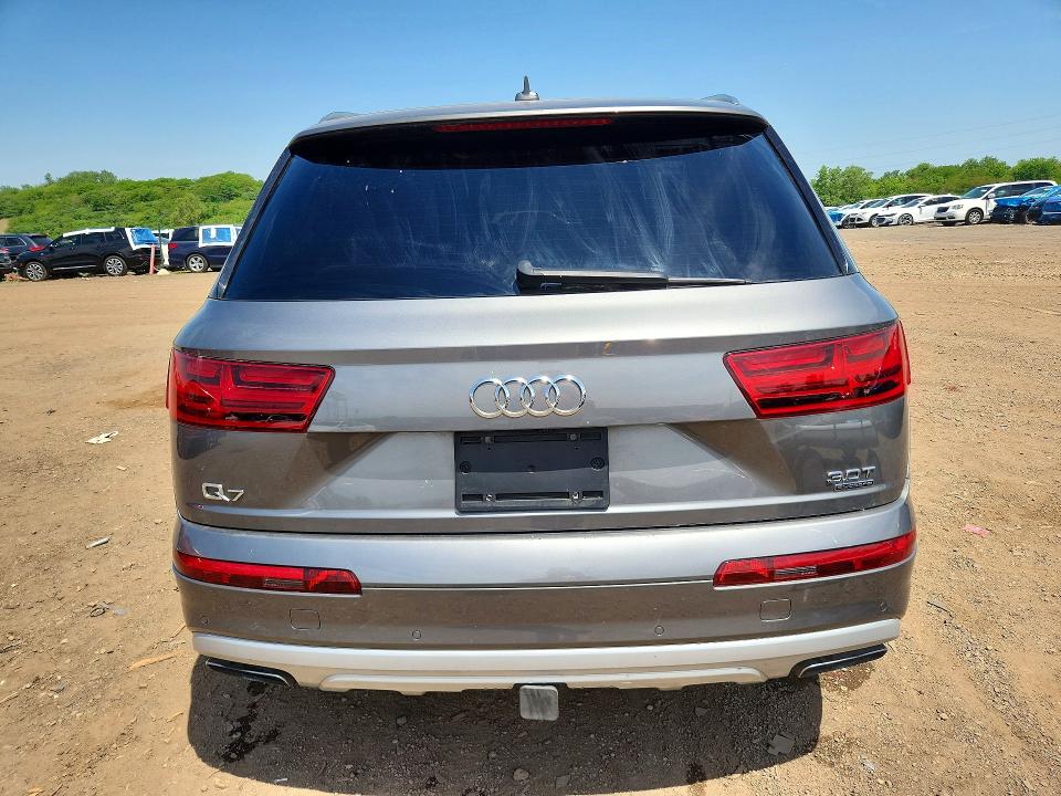 2018 Audi Q7 VIN WA1VAAF79JD001603 COPART salvage auction — FRONT END, Il - Junking Cert Of A Vehicle, sold $5,000 on 2026-08-07 (photo 6)